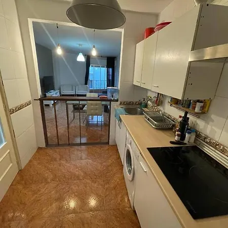 アパート Lovely One Bedroom Flat- Excellent Location *